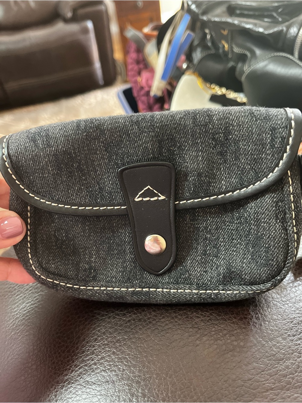 Wristlet for Dj